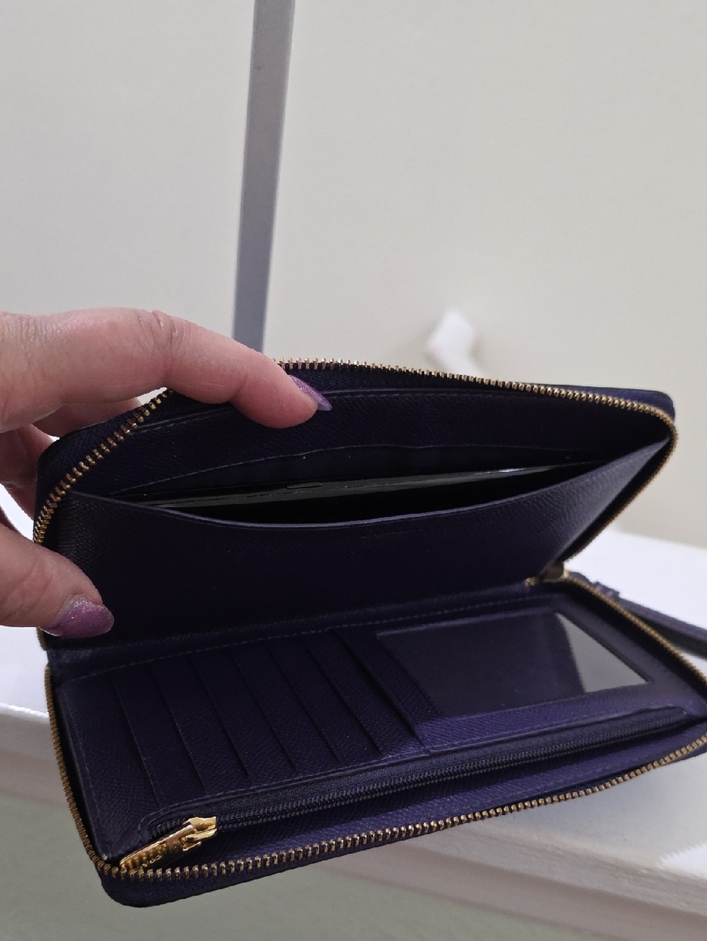 Coach F73413 Crossgrain Leather Large Phone Zip Around Wallet  Purple/Gold EUC - Picture 8 of 11